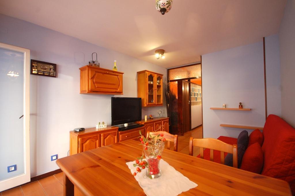 Lets Holidays Apartment Pool Terrace Tossa De Mar Exterior foto